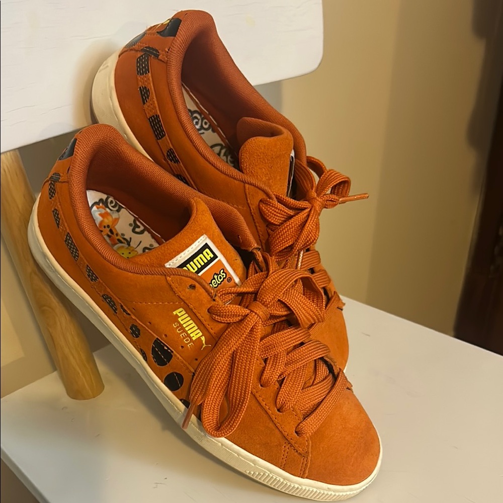 Puma Orange Retro-Inspired Sneakers with Suede Finish